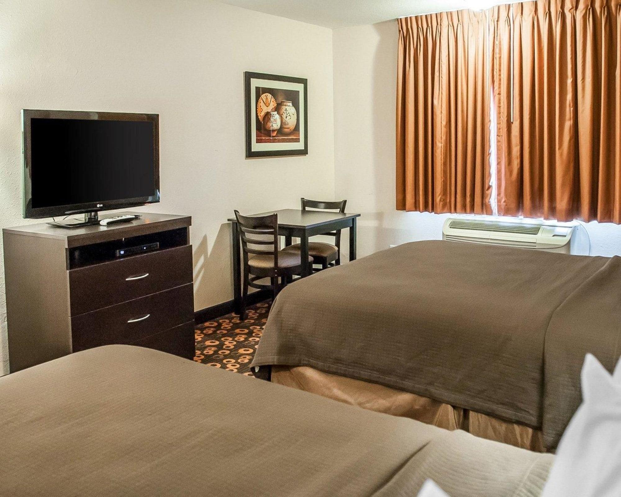 Econo Lodge Inn & Suites Σάντα Φε Εξωτερικό φωτογραφία