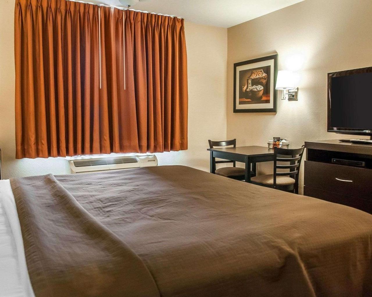 Econo Lodge Inn & Suites Σάντα Φε Εξωτερικό φωτογραφία