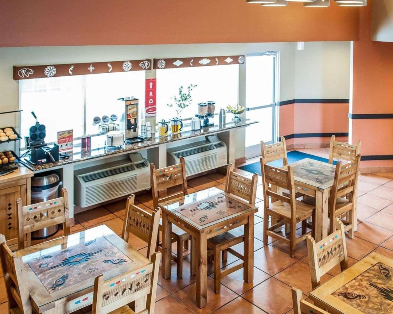 Econo Lodge Inn & Suites Σάντα Φε Εξωτερικό φωτογραφία